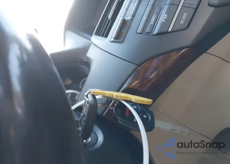 2009 Honda Accord 3.5 Ex-L z USA, uszkodzony, nr VIN 1HGCP36819A038191